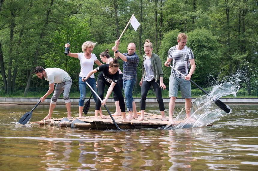 Floßbau für Großgruppen Magdeburg | teamgeist.com