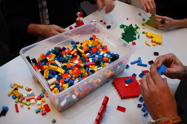 X-mas-Domino-Lego-Challenge-Domino4.jpg-Halle