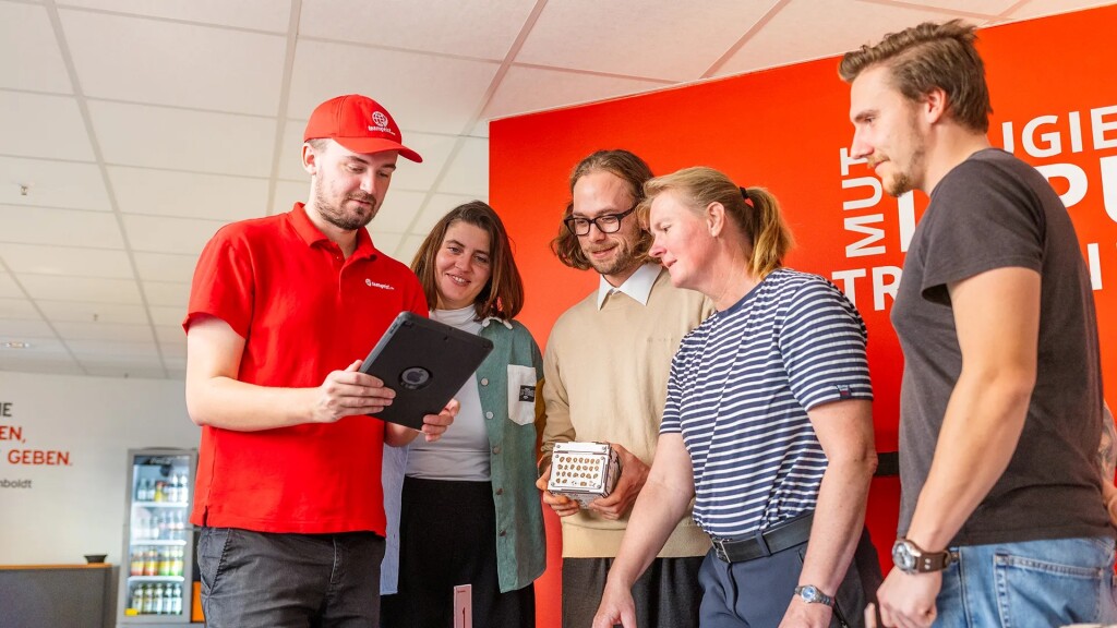 Your Team Event Location am Potsdamer Platz Teams bei einer Team Challenge