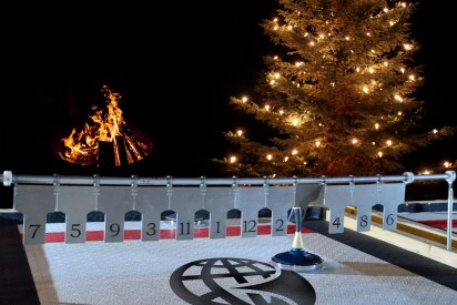 Eisstockschiessen Eisstock Lattl-Gestell Weihnachtsbaum Feuer