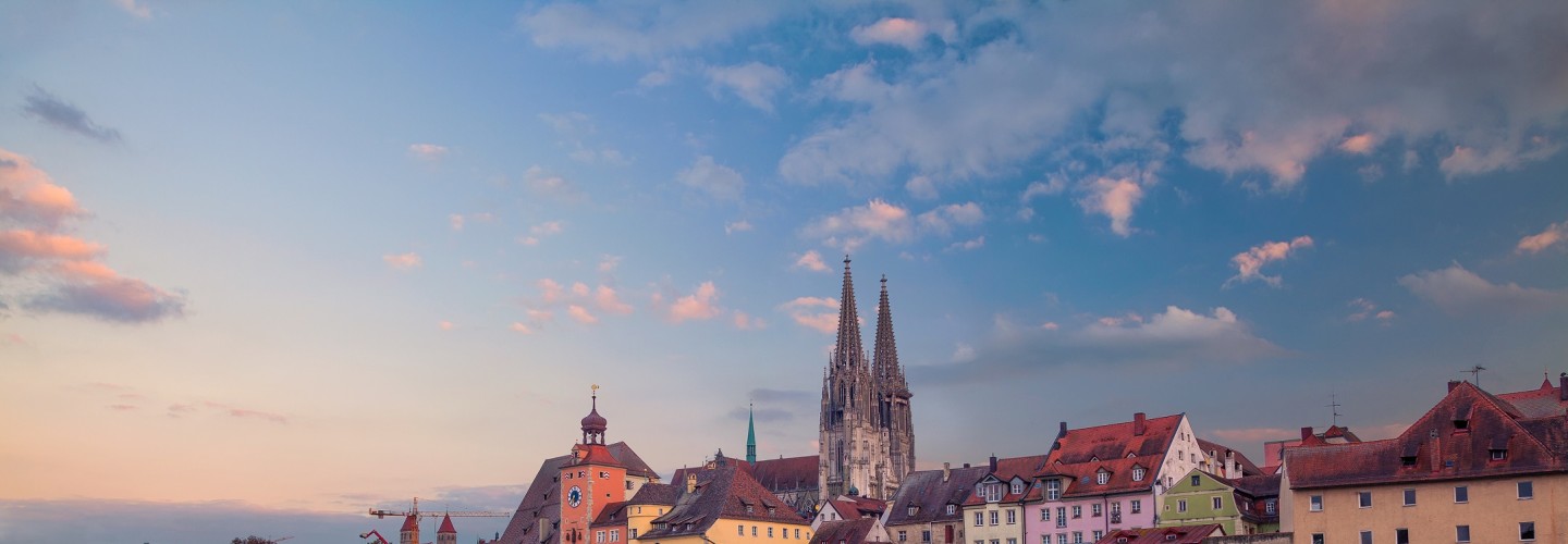 Steinerne Brücke und Regensburger Dom
